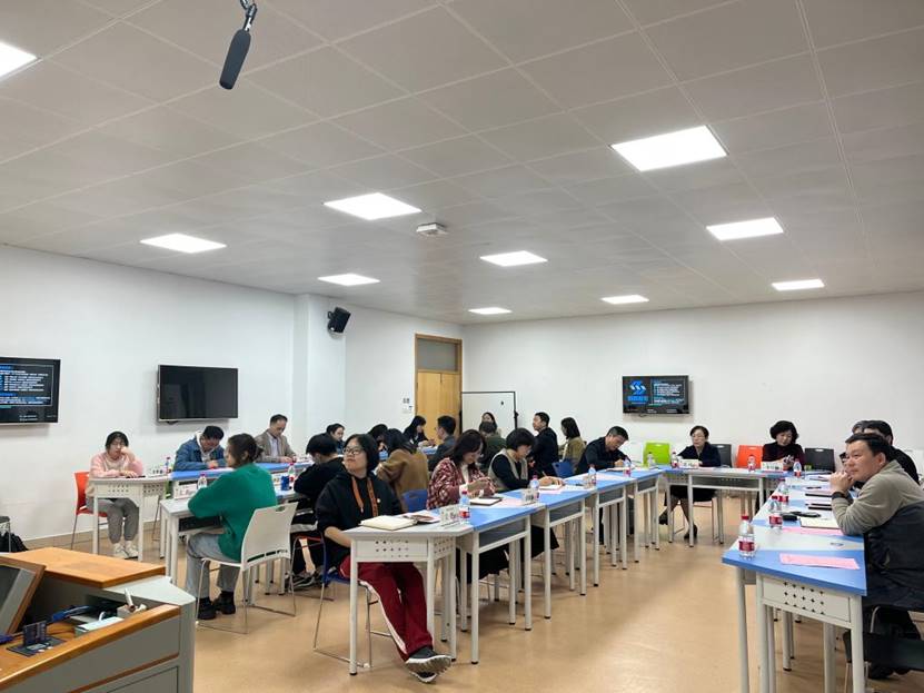 说明: //wsc.mediagd.net/__local/C/DE/34/95088AF0457917F3B6BD42C5CA6_F274E73A_166C2.jpg